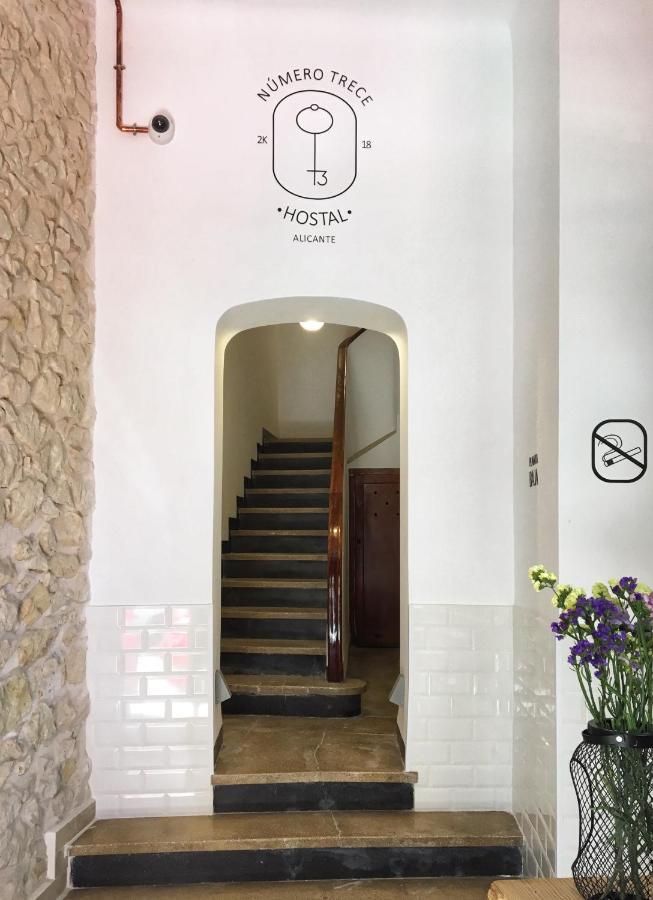 Hostel Numero Trece - Free Towels, Coffee & Tea, Remote Check-In (Adults Only) Alicante Luaran gambar